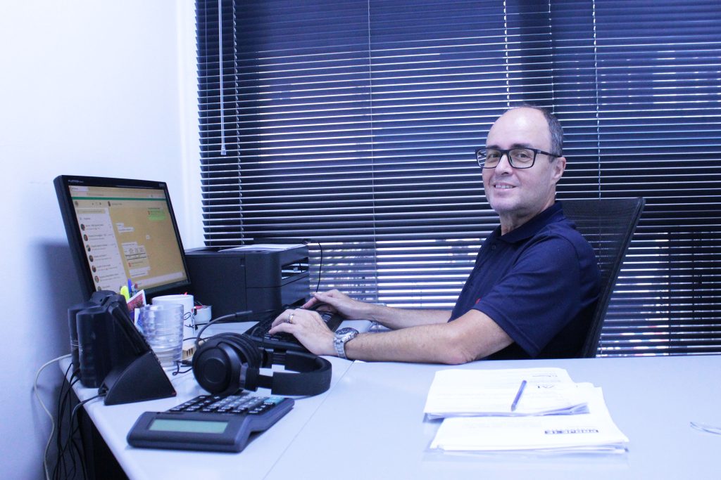 Equipe Acobeni em reunião